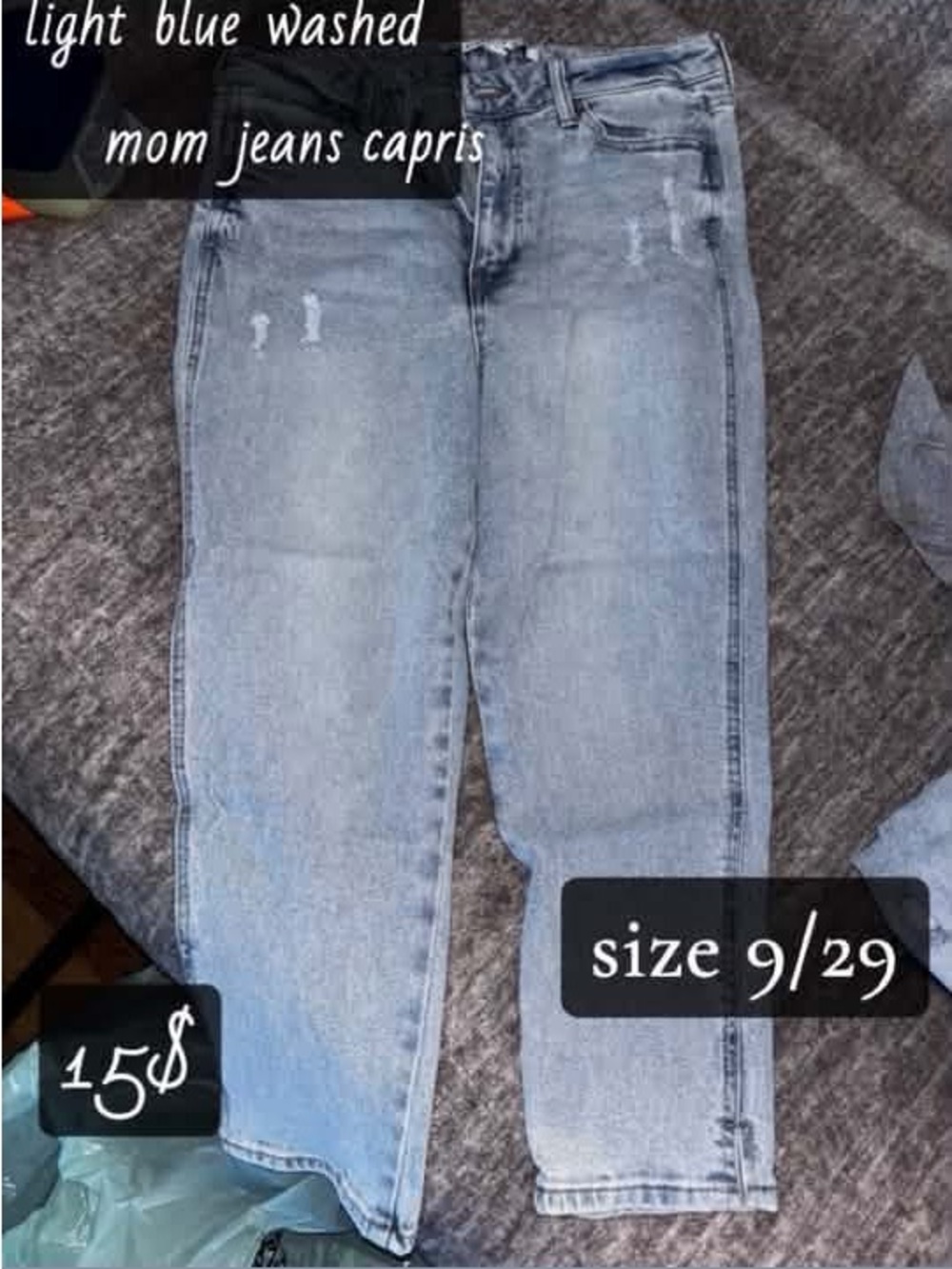 Light Blue Washed Mom Jeans Capris - Size 9/29